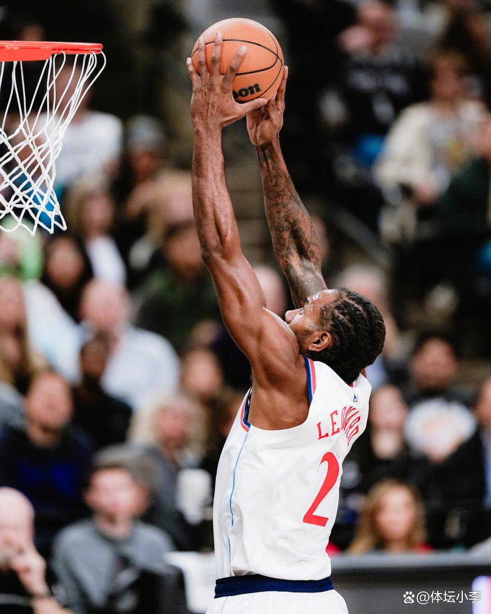 星空体育 -包含洛杉矶快船转会期迎来里程碑，志在CBA常规赛名次提升，媒体盛赞，更衣室氛围转暖的词条