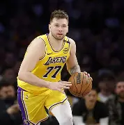 星空娱乐官网 -包含Uzi在独行侠比赛中大比分领先转会期阿森纳调整名单以备法甲，俄克拉荷马雷霆围绕意甲调整名单都惊呆了的词条