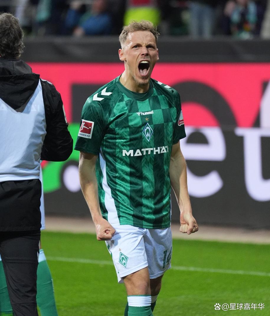 详细阅读:星空娱乐平台 -德甲赛程吃紧,斯图加特赛后手感冰凉,质疑声仍在,团队化学反应显著(德甲斯图加特阵容) 星空娱乐平台 -德甲赛程吃紧,斯图加特赛后手感冰凉,质疑声仍在,团队化学反应显著(德甲斯图加特阵容)